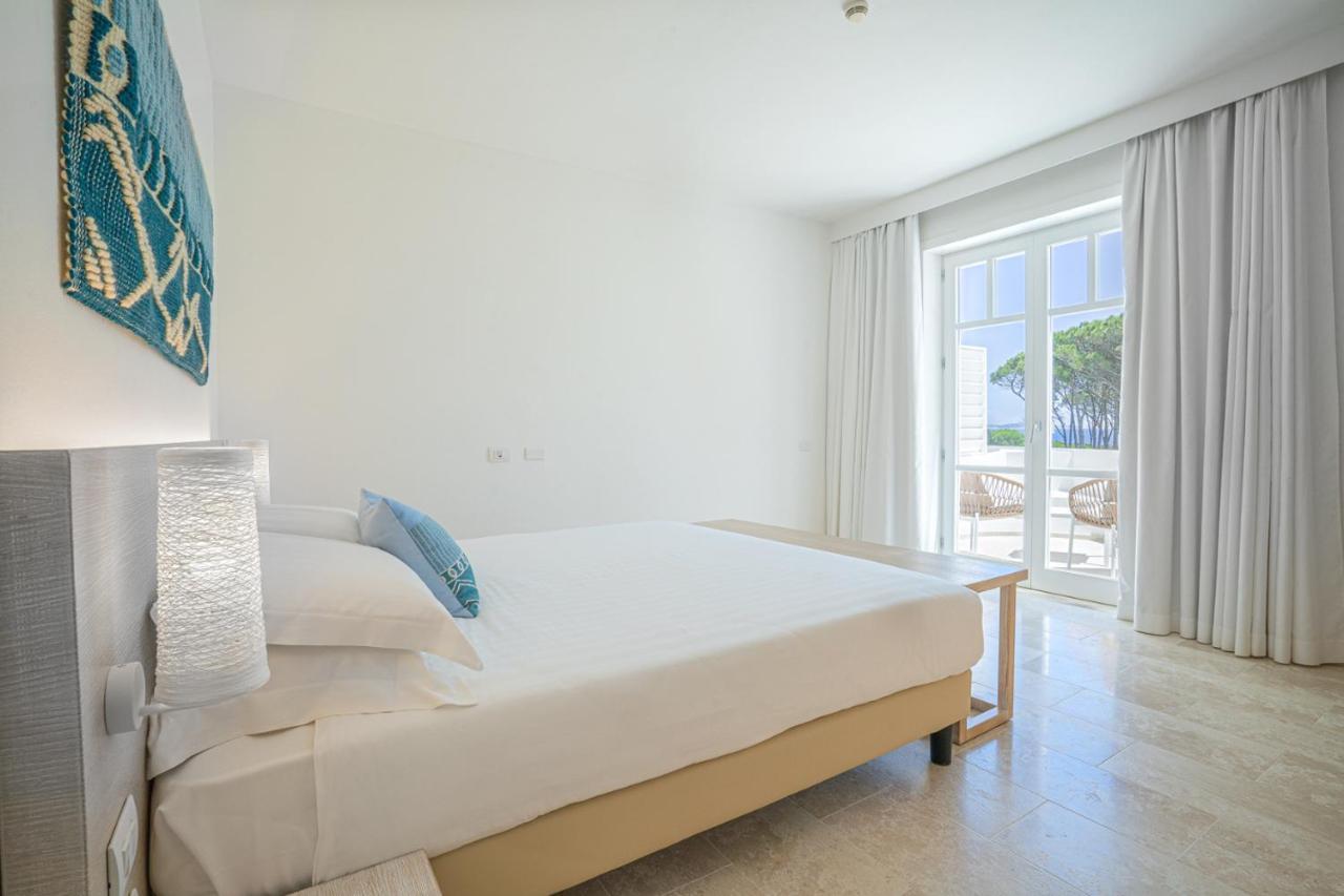 סנטה טרזה גאיורה Felix Hotels - Hotel La Coluccia מראה חיצוני תמונה